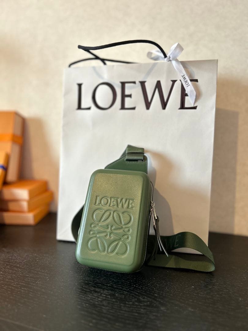 ラルフロエベ ボディーバッグ