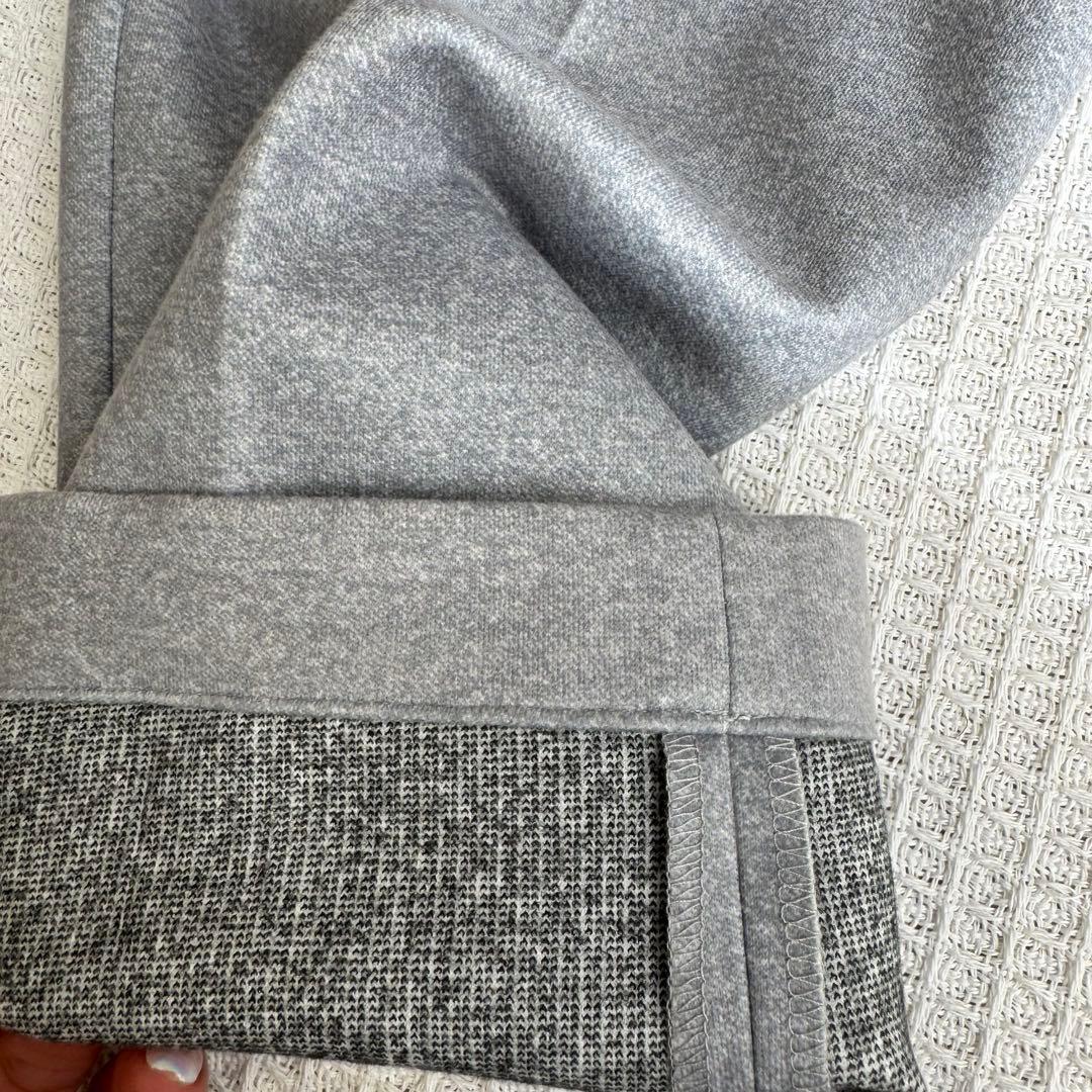 新品未使用アウール　センタープレス　ライトグレーパンツ　Lサイズ