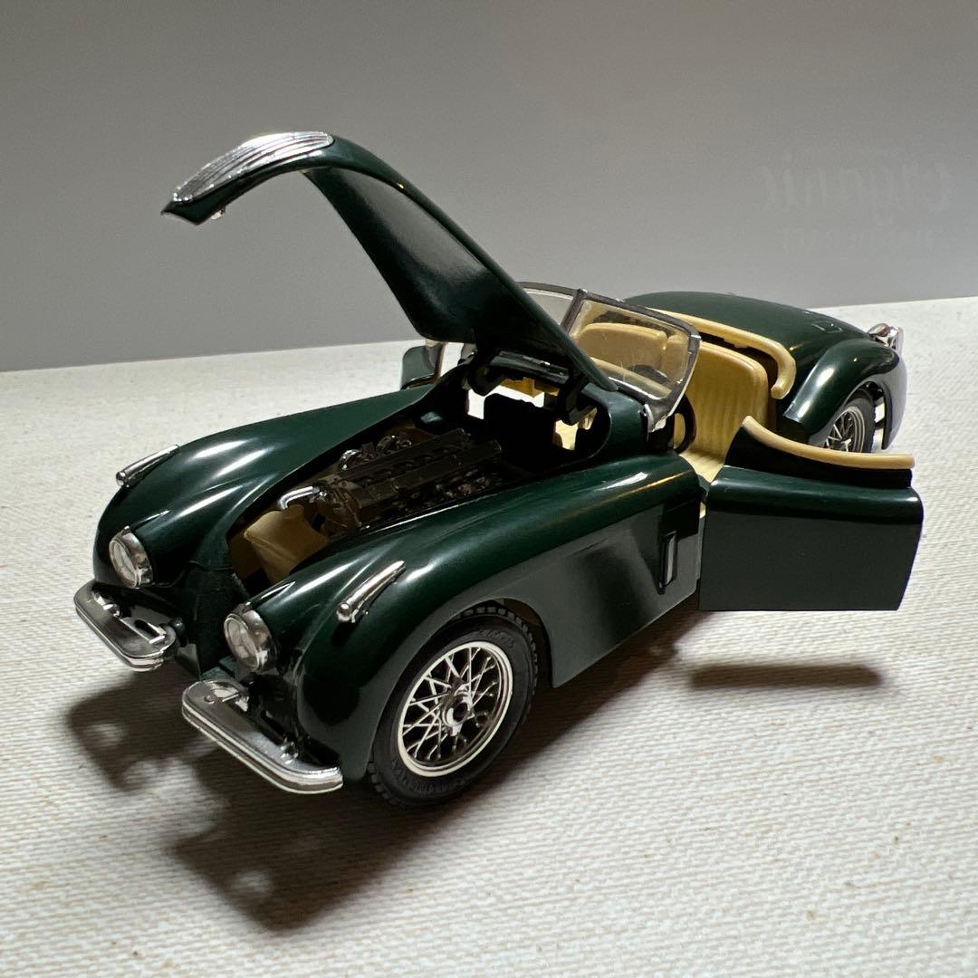 JAGUAR XK 120 (1948年) ダークグリーン 1/24