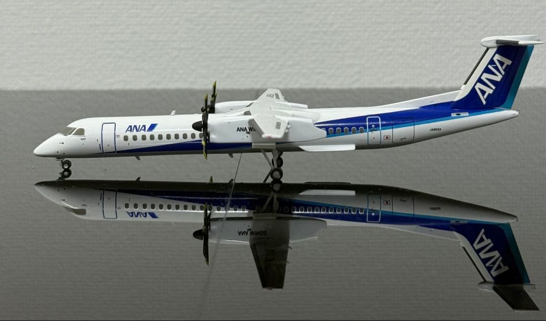 航空機・ヘリコプター 1/200 ANA DHC-8-400 Q400 JA855A