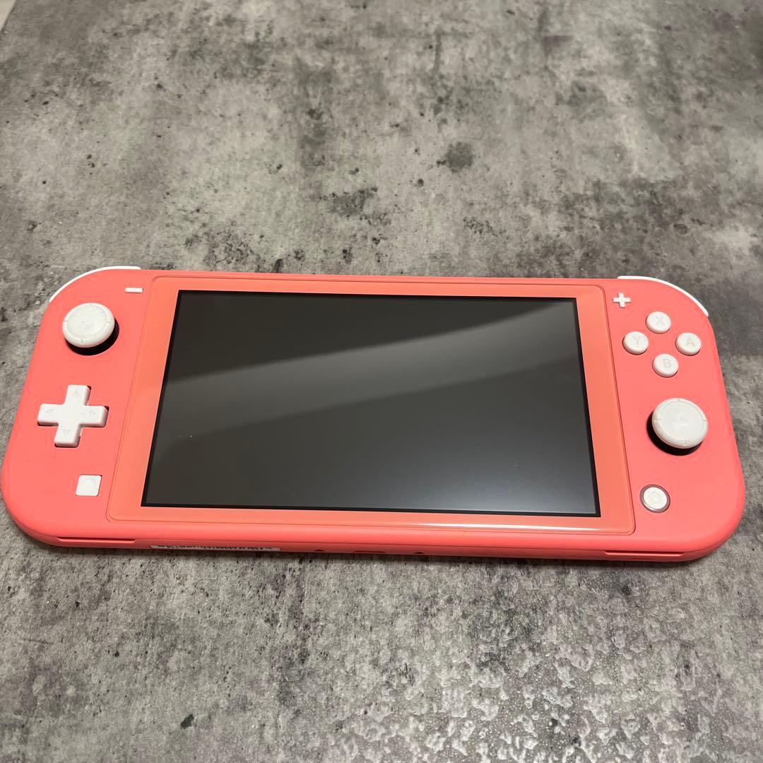 naonao　Nintendo Switch Lite コーラル 本体