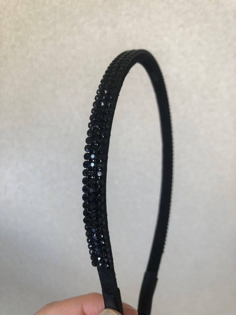 acca ビジューヘアバンド