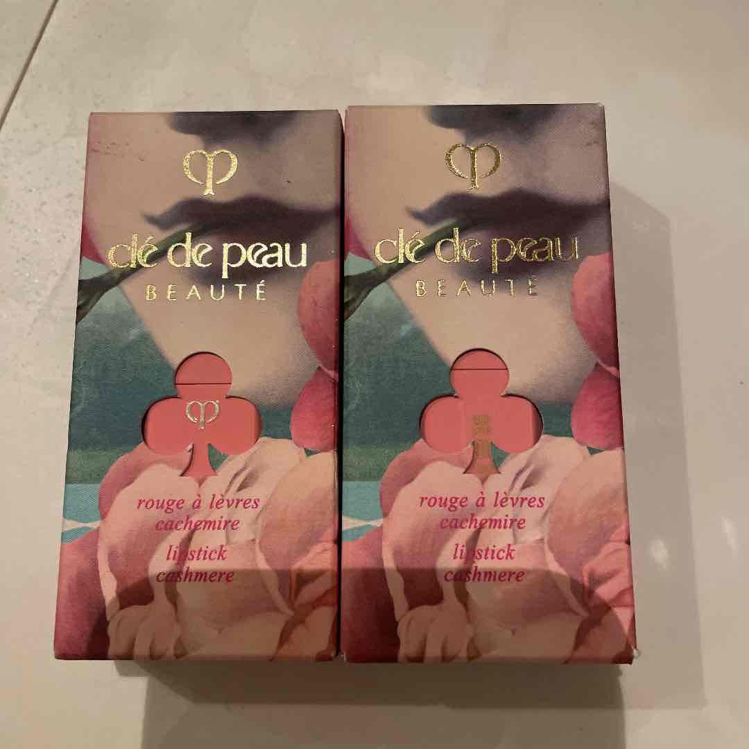 クレ・ド・ポーボーテ　ルージュアレーブル　カシミア