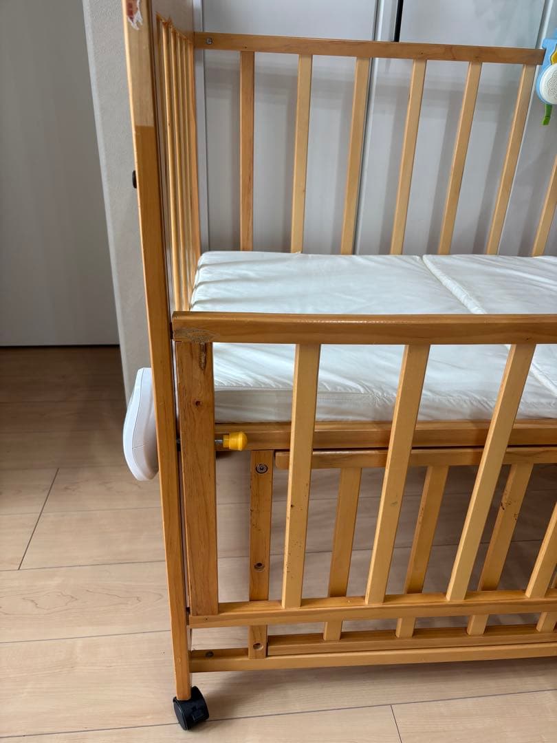 ヤトミ　ベビーベッド　ミニ