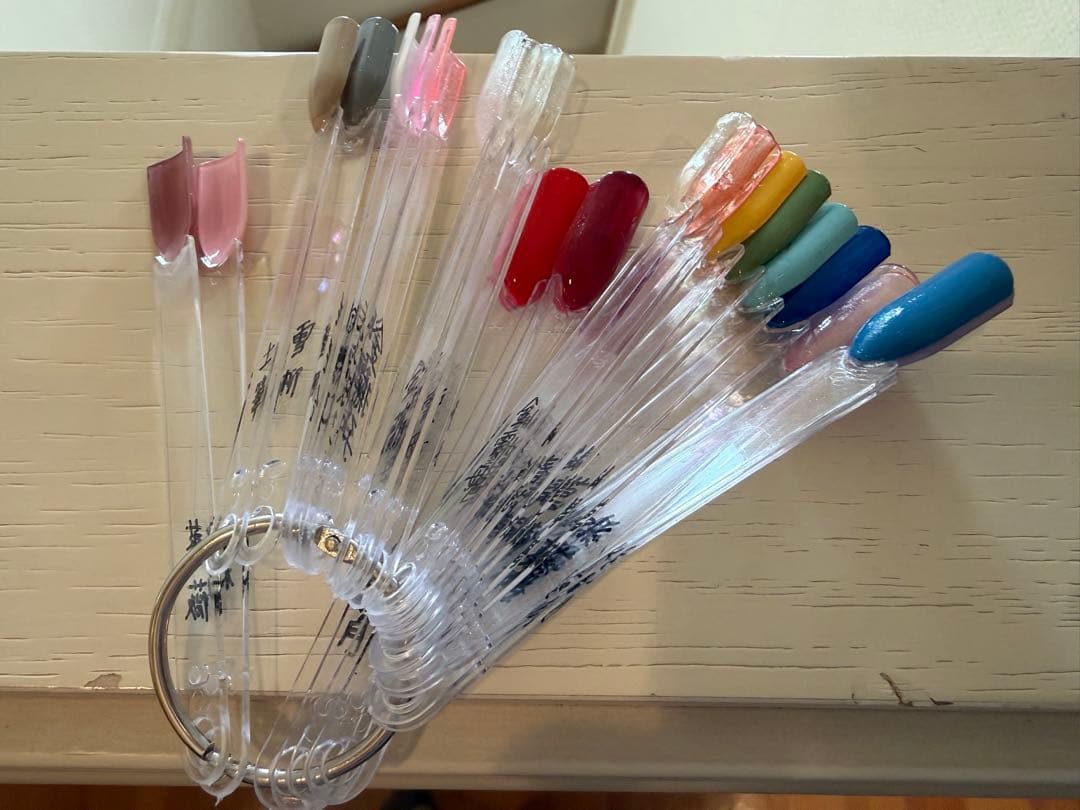 胡粉ネイルカラーセット 28本入り