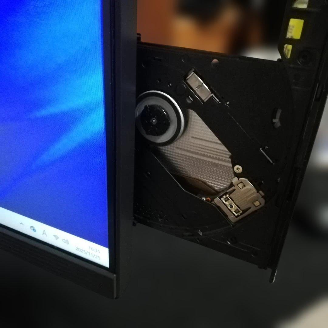 レノボ 超狭枠24インチ i5-9500T SSD化500GB＆メモリー増設