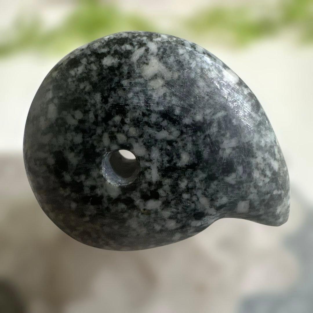 【遠野霊石】 勾玉　獣形勾玉(ニノ型) 大ぶり　高波動勾玉　感謝の石