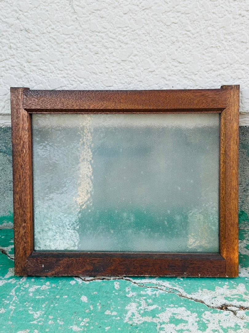 【昭和レトロ】木製窓　レトロ　木扉　スリガラス　小窓　アンティーク