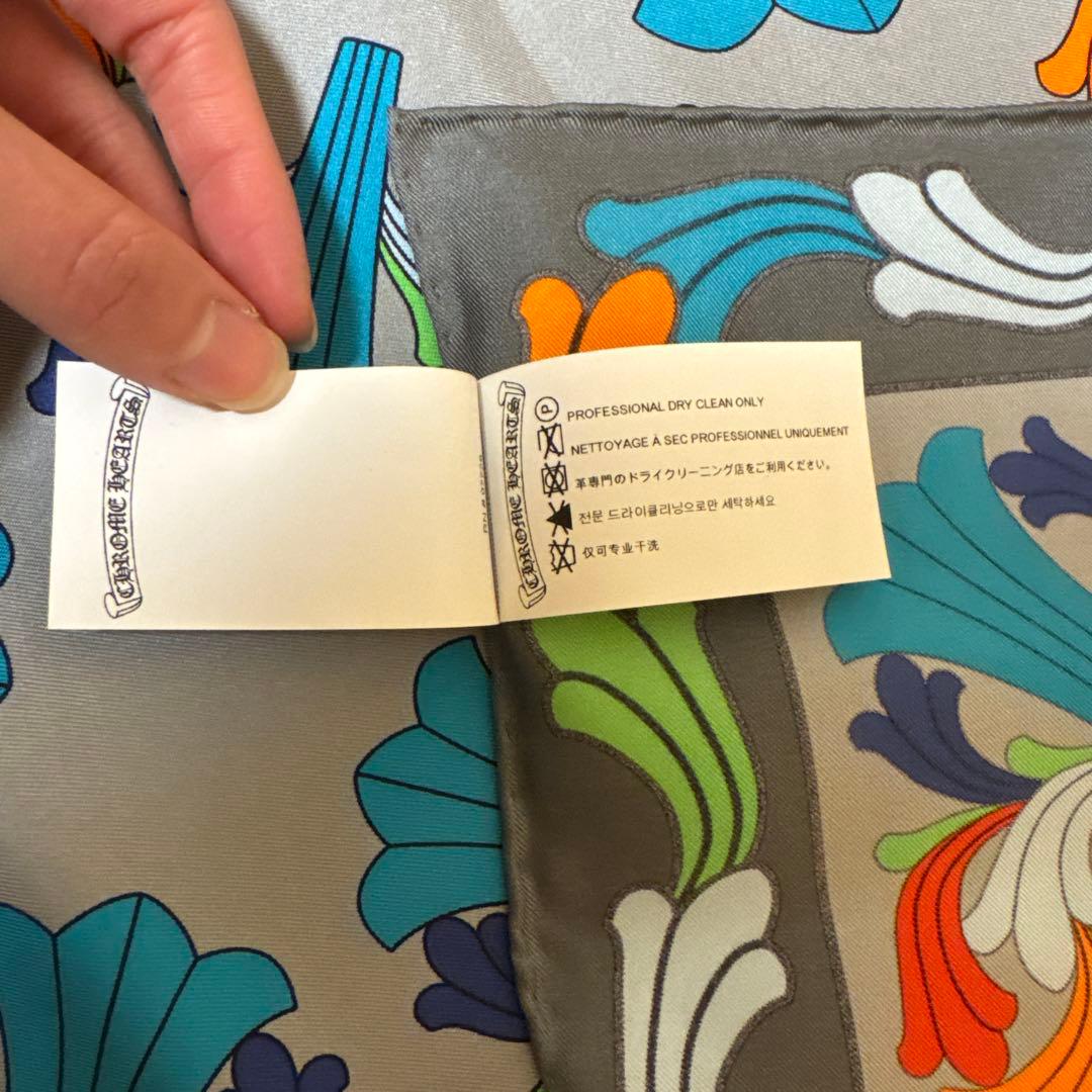 【新品未使用】クロムハーツ スカーフ マルチカラー　メンズ