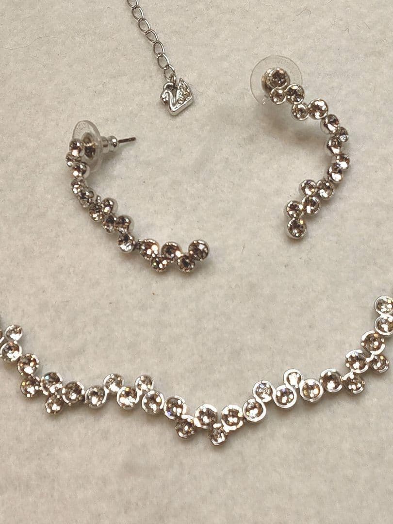 極美品　スワロフスキー Fidelity ネックレス ピアスセット　シルバー