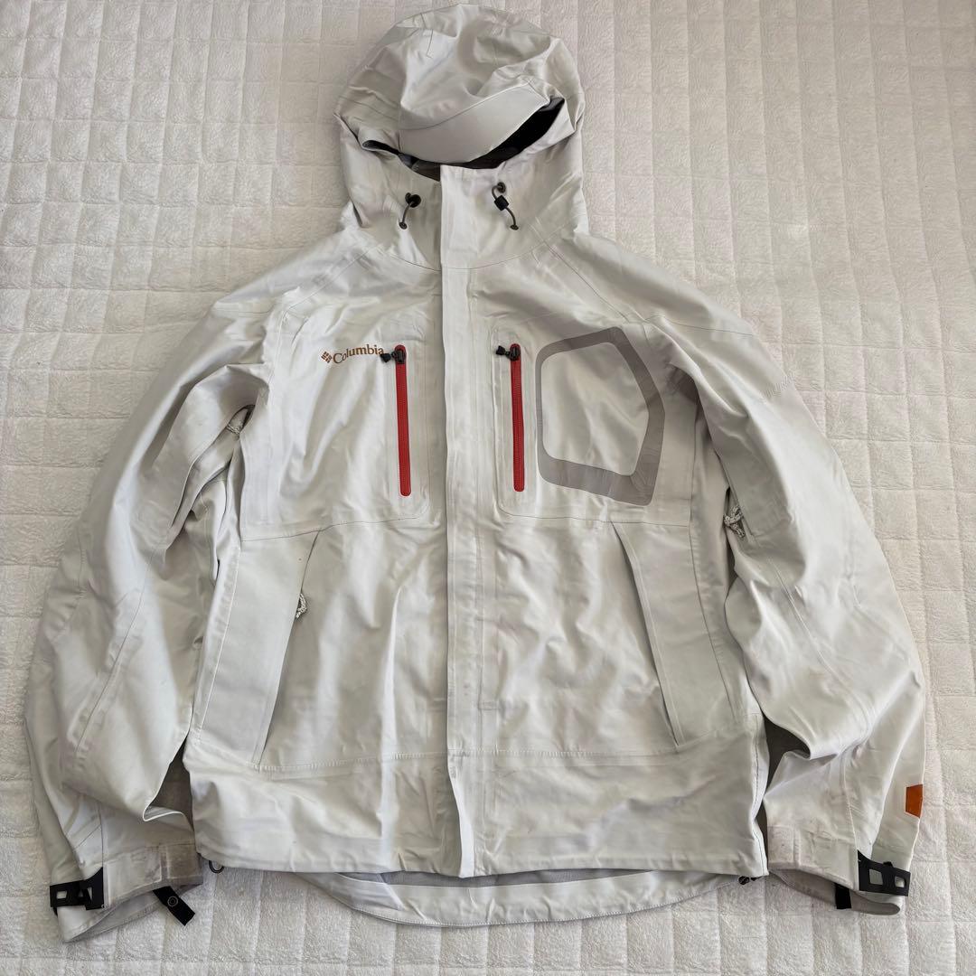 Columbia TITANIUMスノーボードウェア ジャケットMパンツLカモ柄