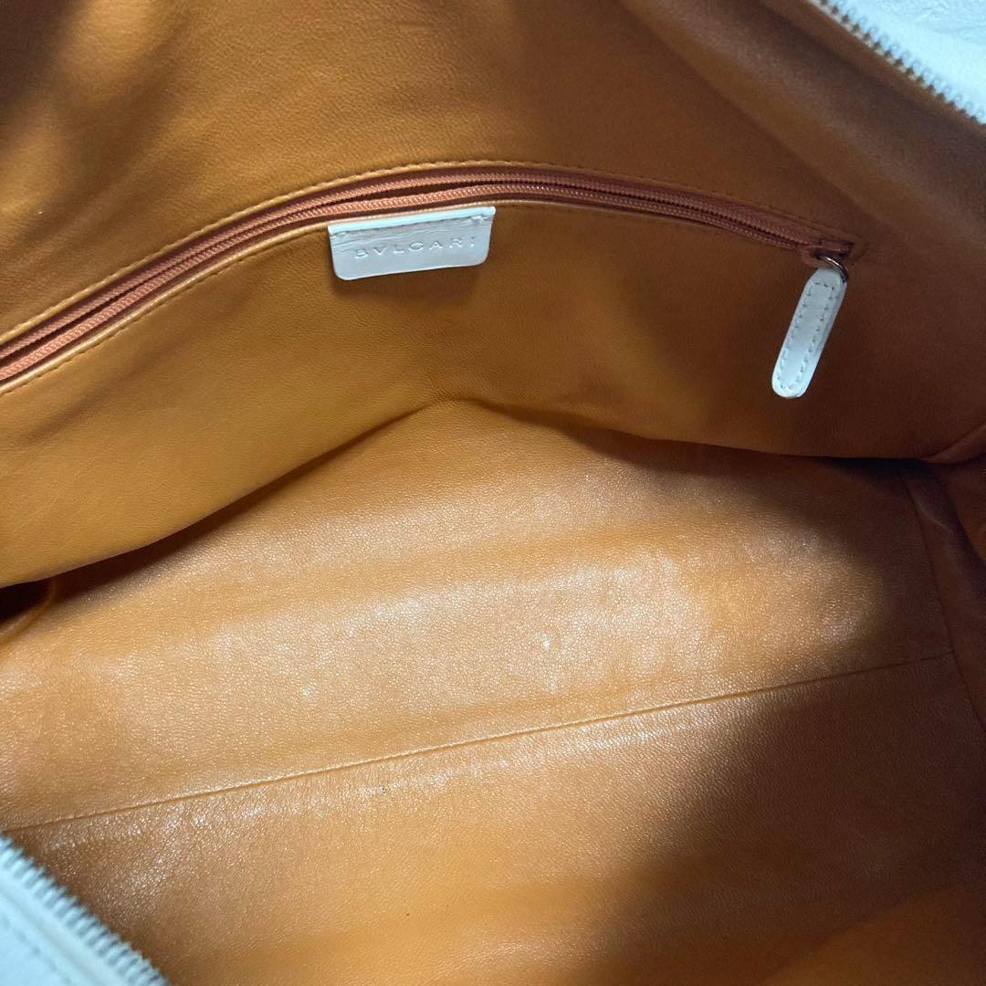 ブルガリ　ミニボストン　ホワイトカラー　レザー　リング　ハンドバッグ　白　高級