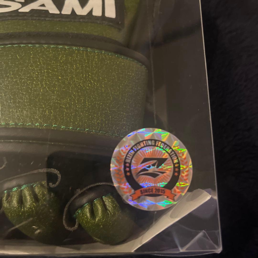 美品　RIZIN オリーブフィンガーグローブ　Ｓ
