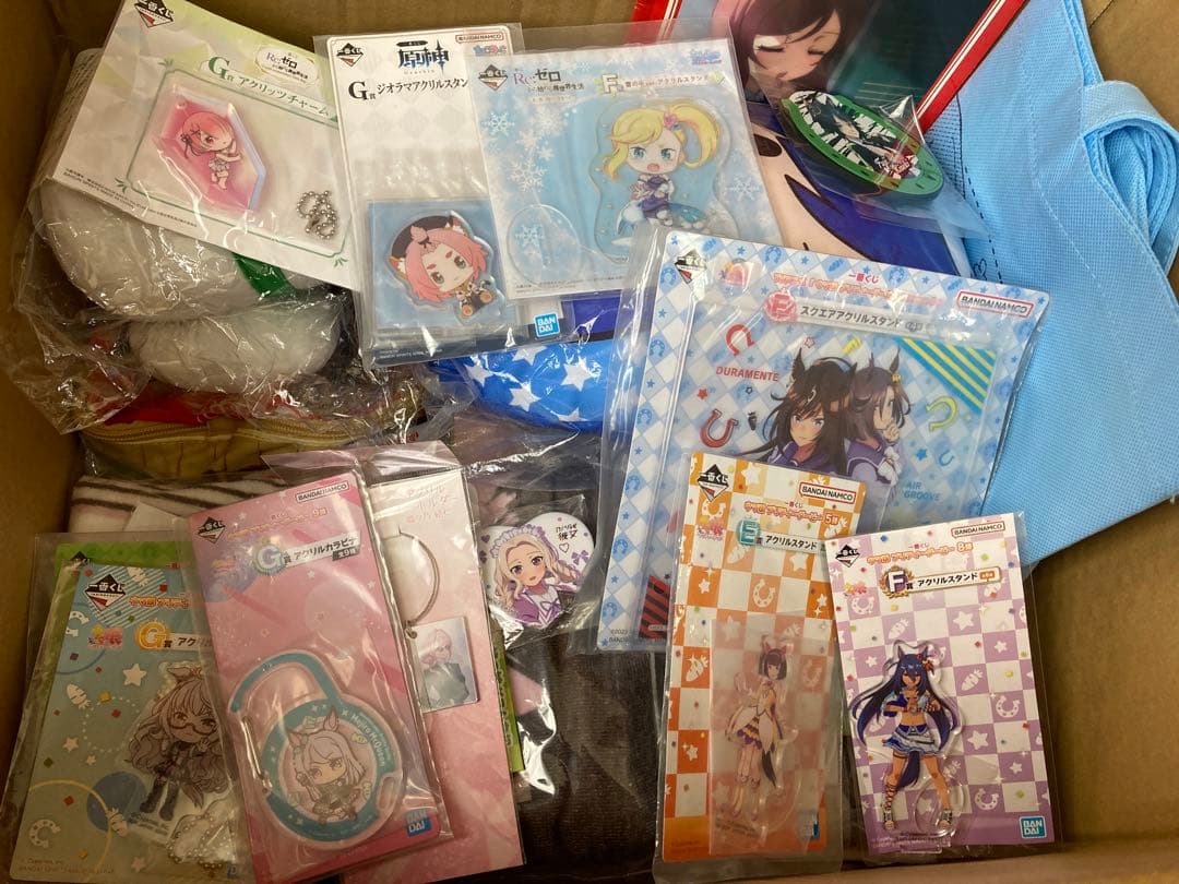 美少女系　漫画・アニメ雑貨　まとめ売り　110サイズ