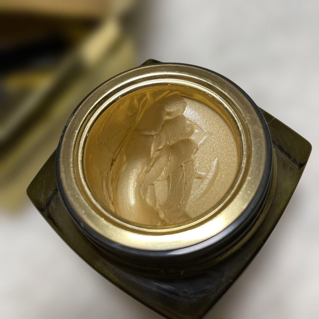 CHANELサブリマージュレクストレポマドール15g