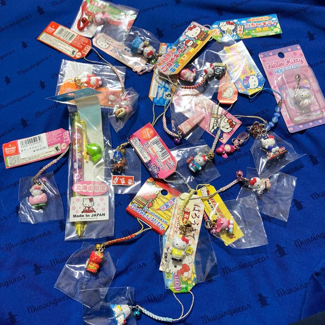 ご当地キティ根付シャーペンなど