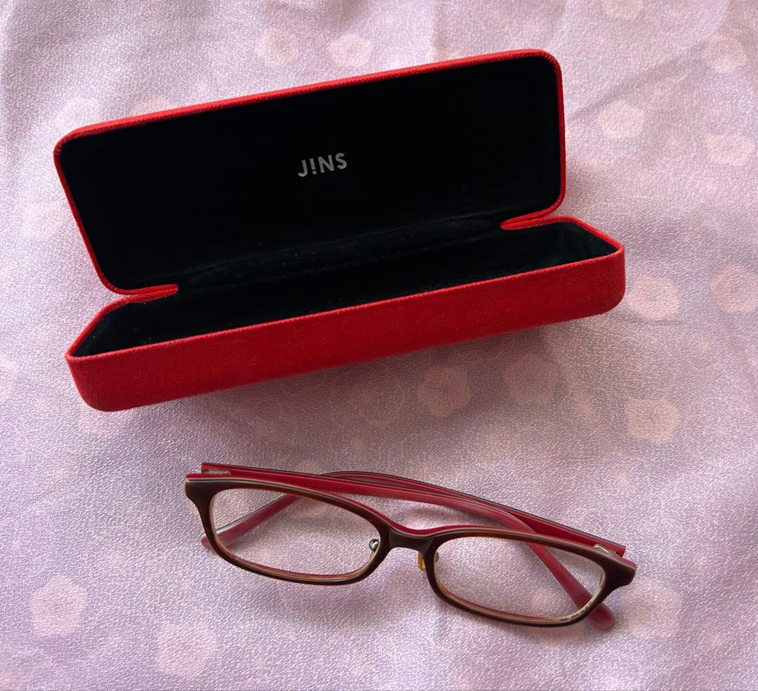 メガネ jins 赤