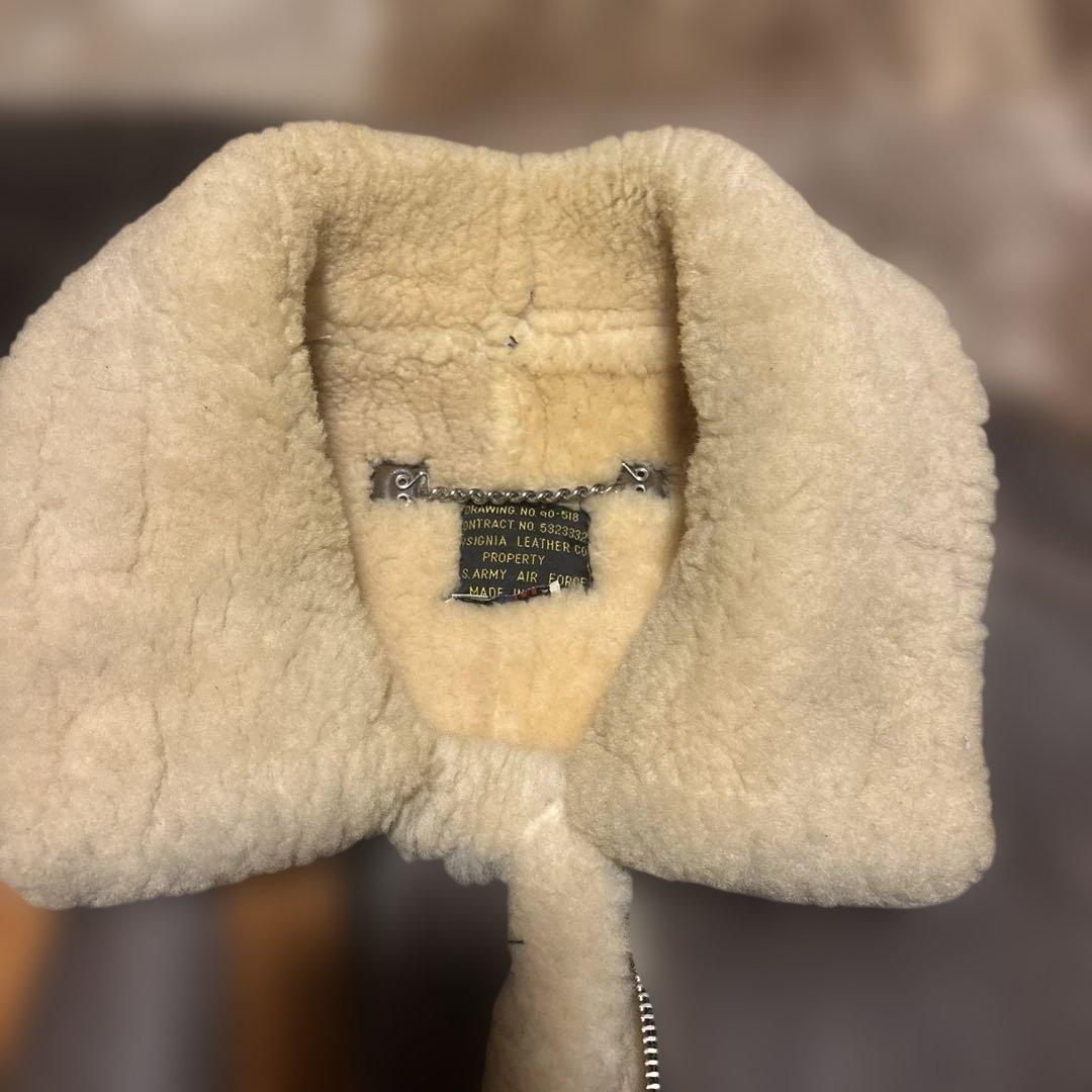 「値下げ」イグニシアレザー社のタイプＢ３大戦モデルです。