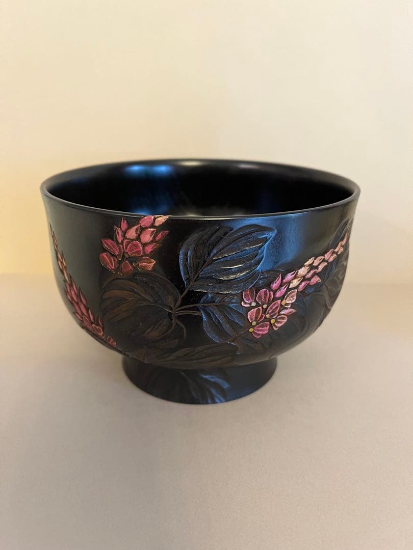 川添日記おおぶり椀　 草木彫漆器