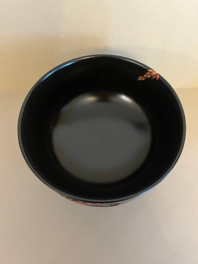 川添日記おおぶり椀　 草木彫漆器