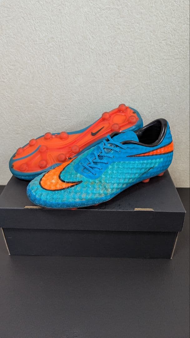 ナイキ　NIKE ハイパーヴェノム ファントム HG-E　サッカースパイク