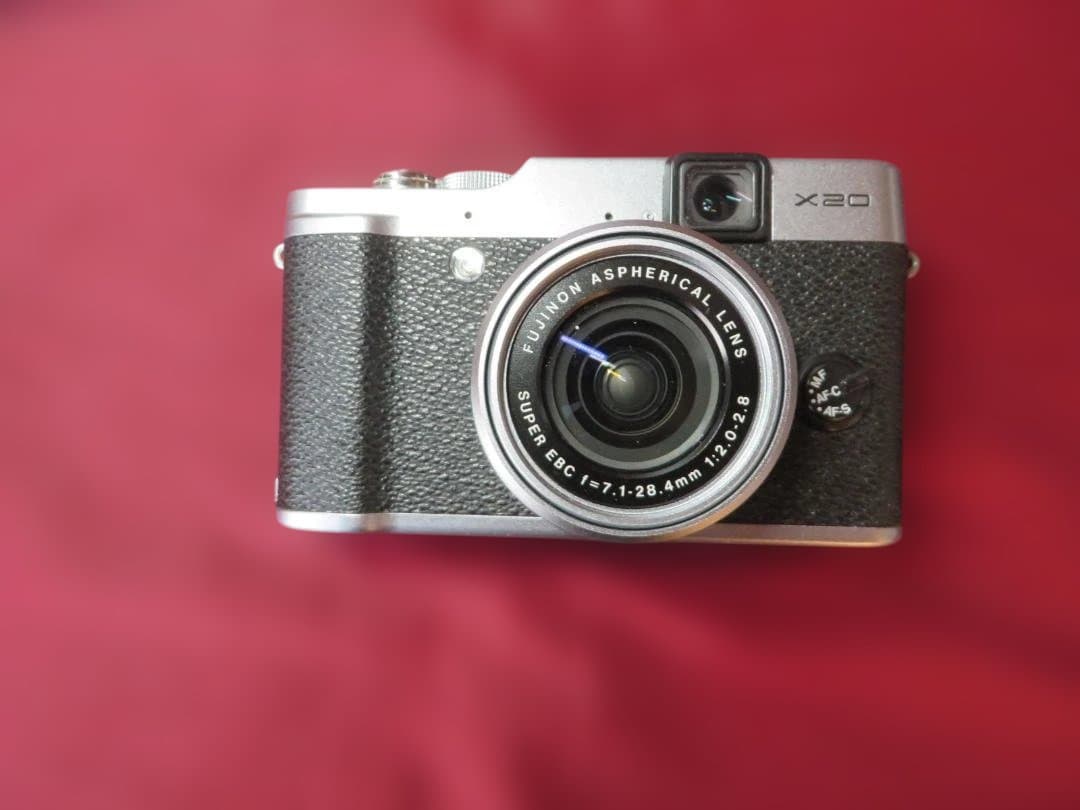 Fujifilm X20 コンパクトデジタルカメラ