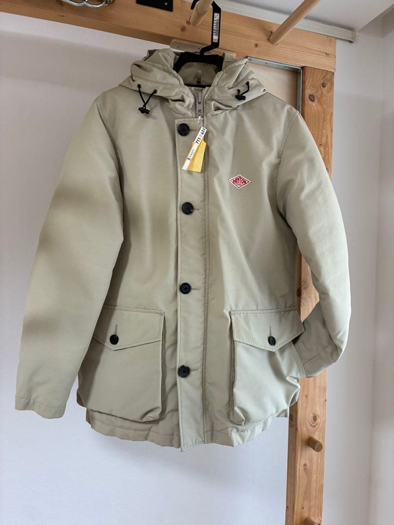 【DANTON 】(Bshop別注)ダウンジャケット 【40サイズ】【ベージュ】