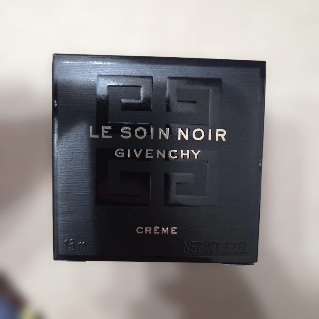 新品 未開封 GIVENCHY　ソワンノワール　クレーム　N　15ml