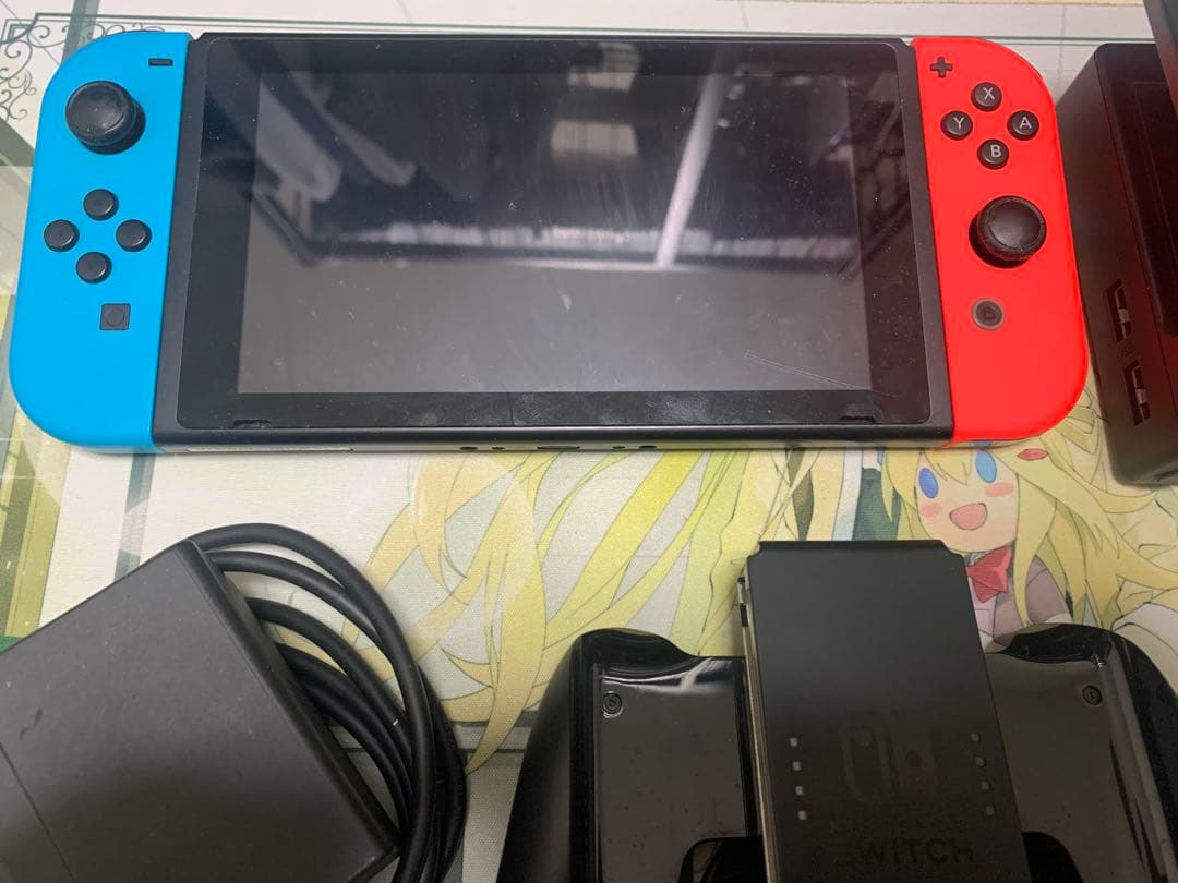 ニンテンドースイッチ　(初期型)