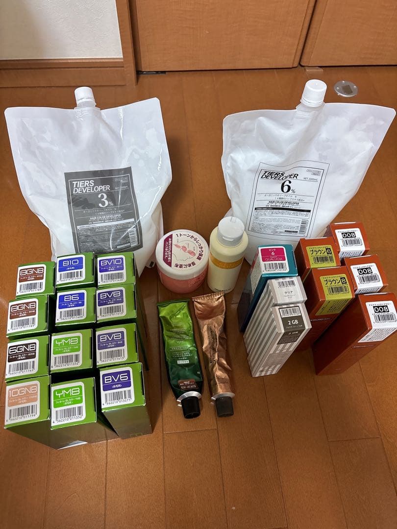 フィヨーレその他　カラーリング剤セット（まとめ売り）