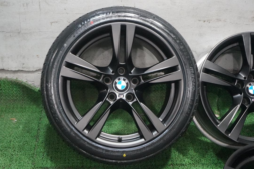 　Ｍスポーツ純正　カスタムブラックエディション F30　3シリーズ