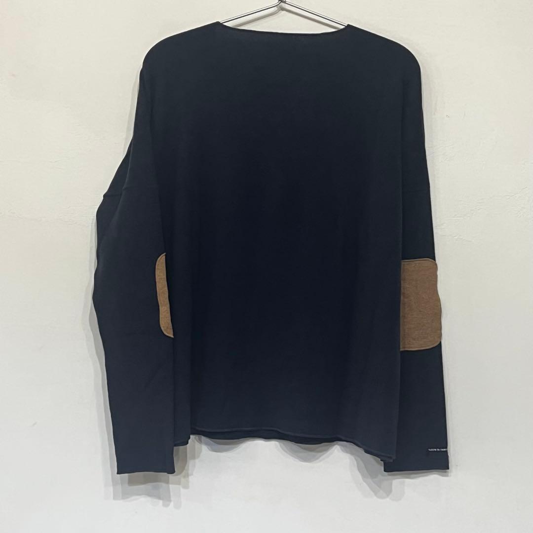 ［美品］album di famiglia Vネック長袖カットソー