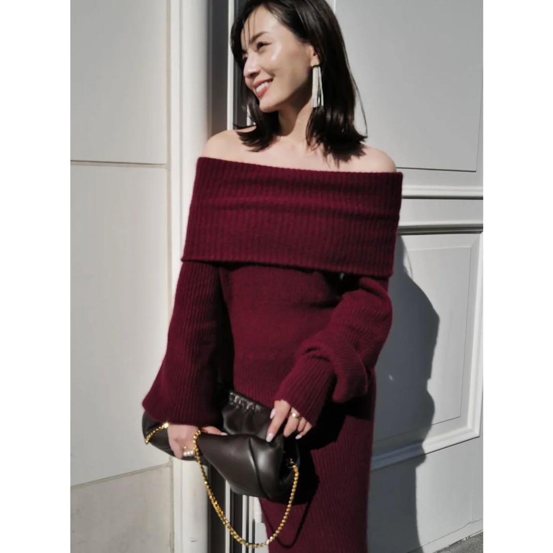 anuans オフショルナローニットワンピース　ボルドー