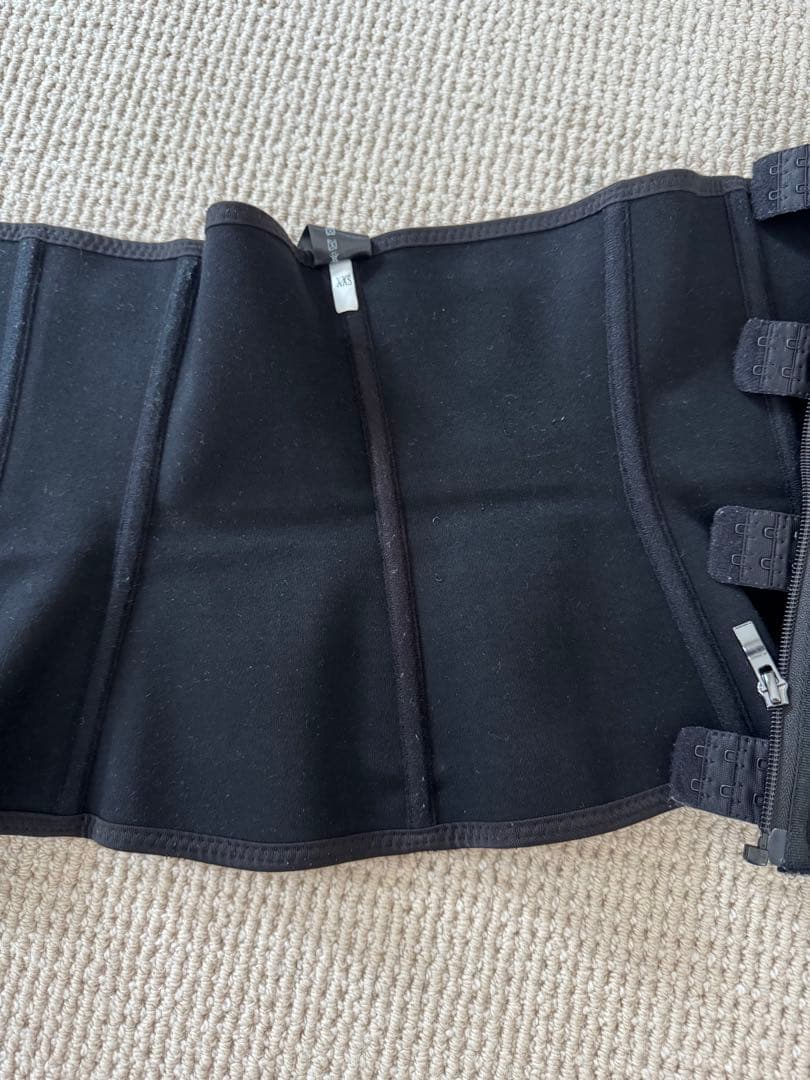 安井友梨さん監修 FAVOLINK ベルト コルセットXXS 2着セット