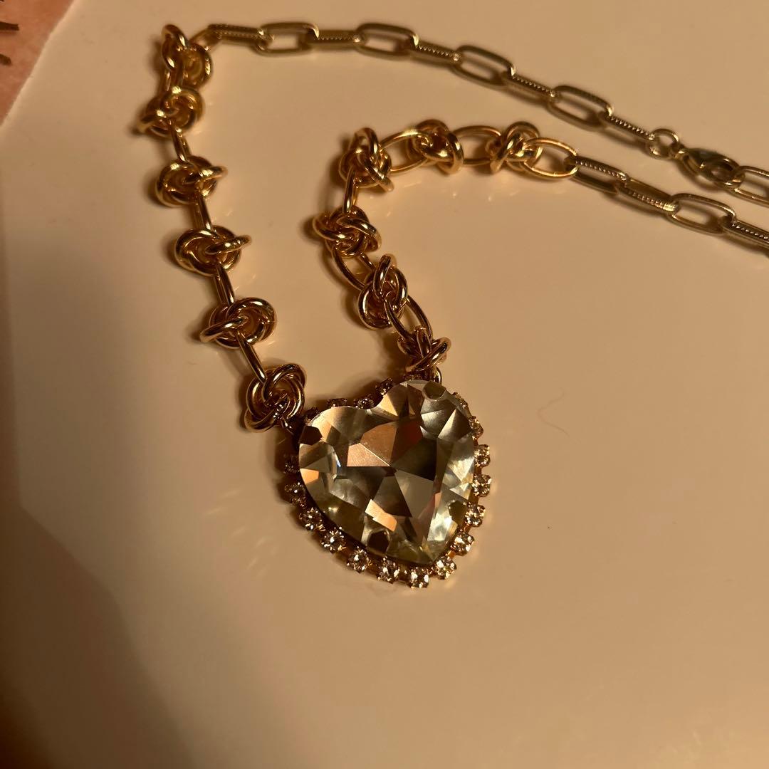 ハート型クリスタルネックレス　クリア