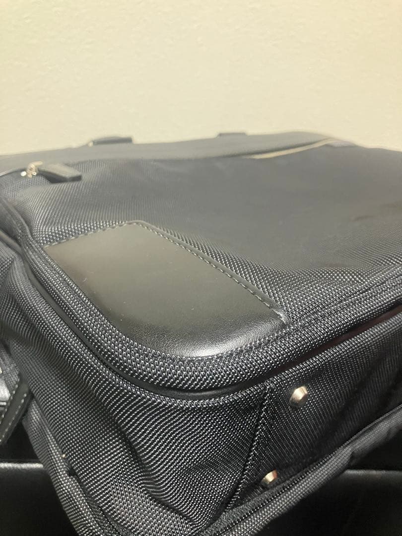 Samsonite ブラック ビジネスバッグ　2WAY ブリーフケース　二層式