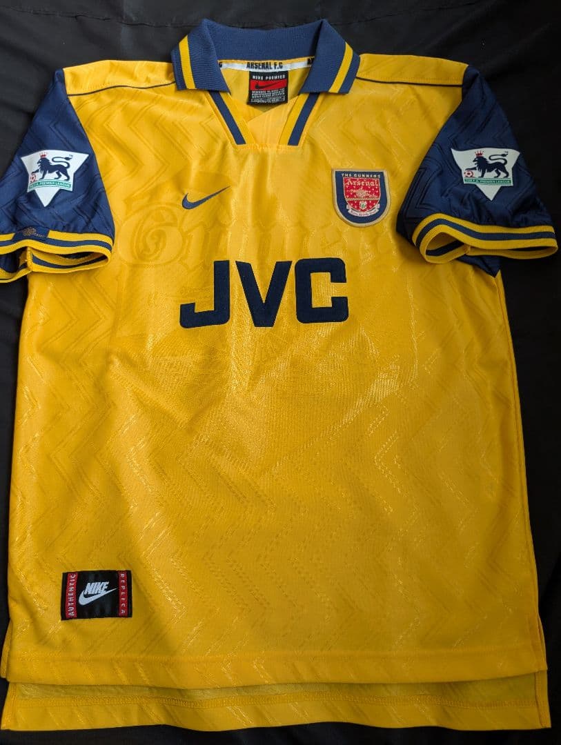 【希少・美品！】アーセナル/デニス・ベルカンプ/A/96-97シーズンモデル