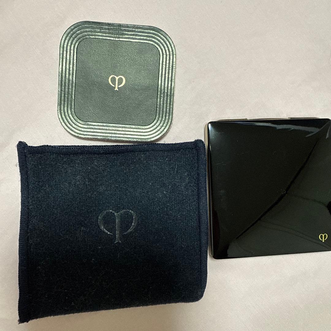 プードルコンパクトエサンシエルｎ　エレガントスリム