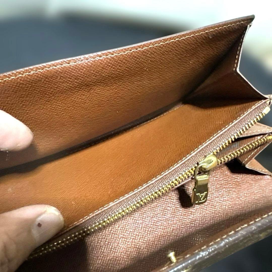 24☆良品☆カード2枚タイプ♪サラ長財布