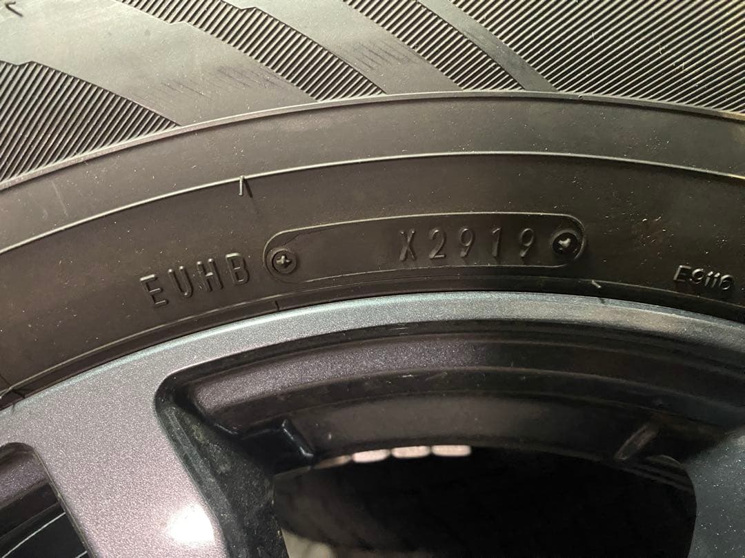 30アルファード 16インチ スタッドレスタイヤホイールセット美品