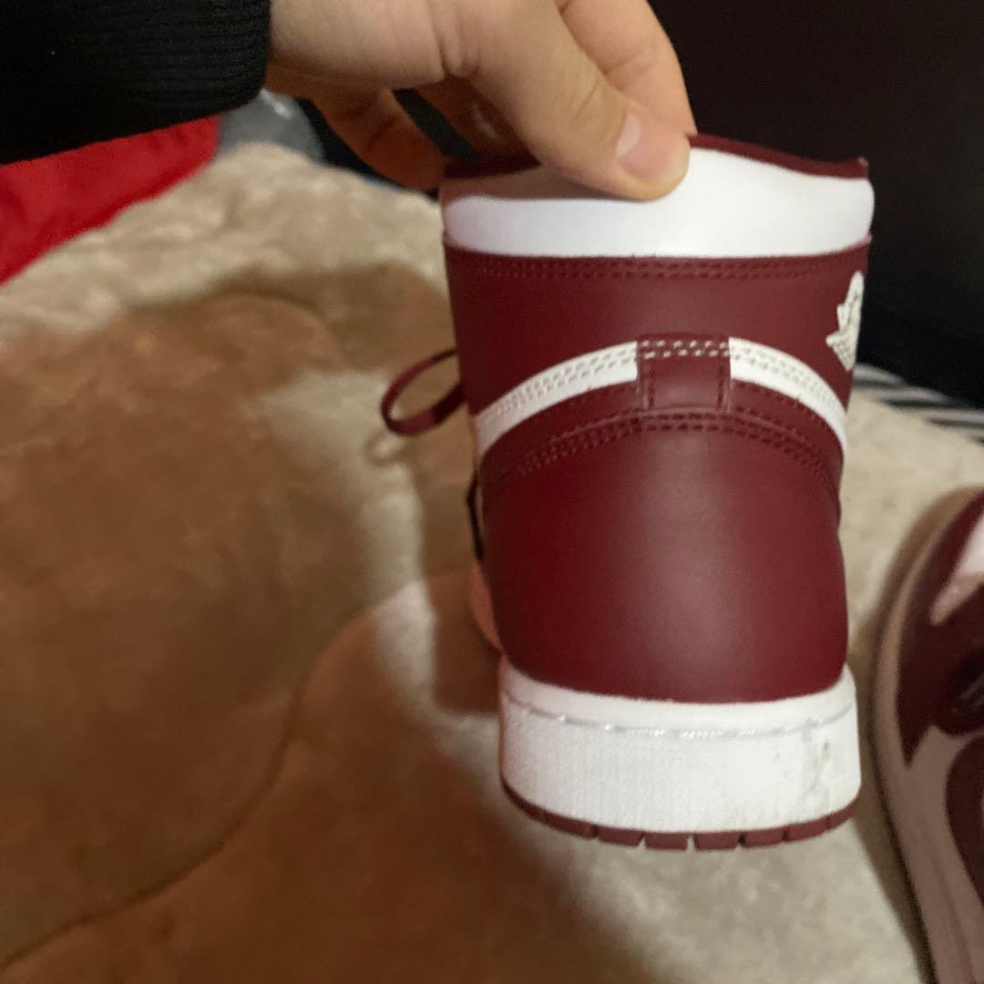 NIKE ジョーダン1 レッド スニーカー　レトロハイ