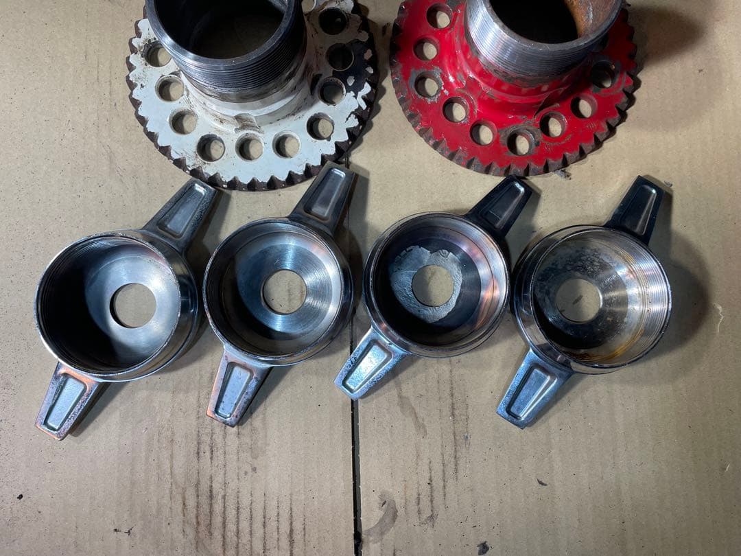 8*o様 ワイヤーホイールノックオフ　ゼニスタイプ　ローライダーハイドロインパラ