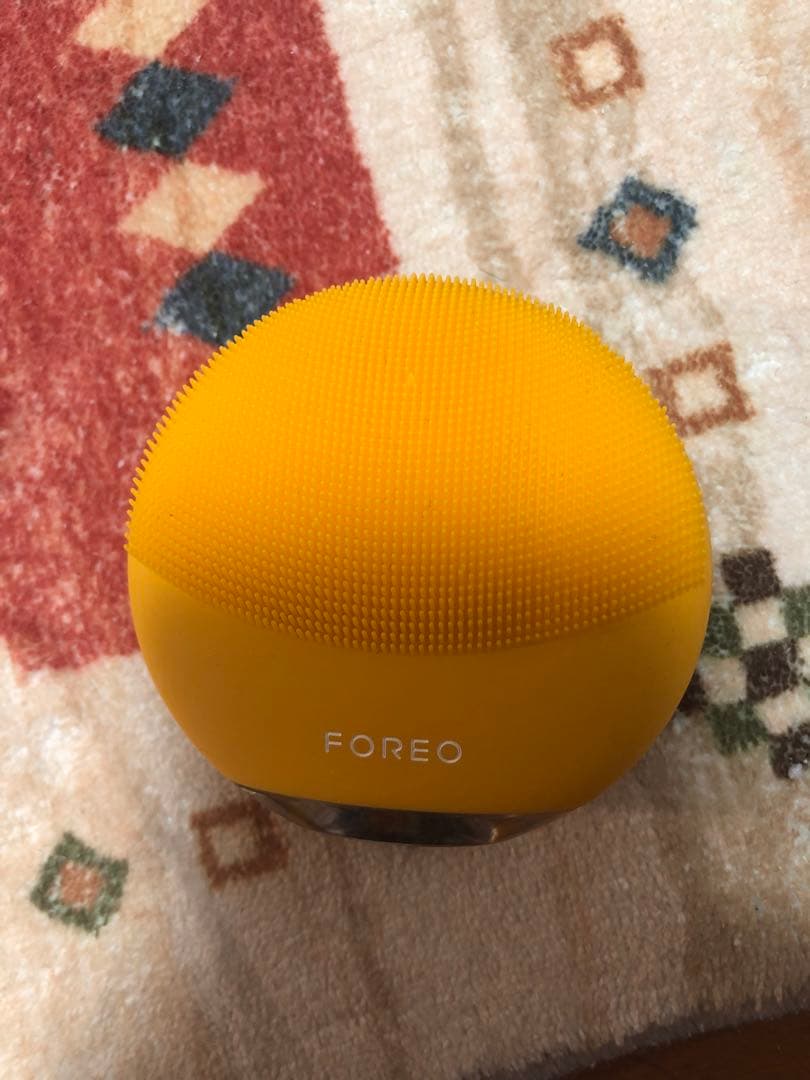 FOREO 洗顔ブラシ イエロー