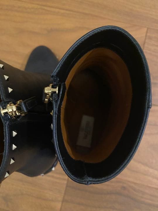SALE♪超美品VALENTINO ショートブーツ