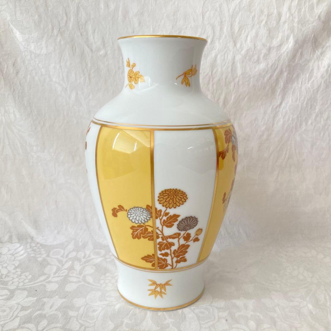 【大倉陶園】フランクリン ポーセリン 四君子之内 菊 花瓶