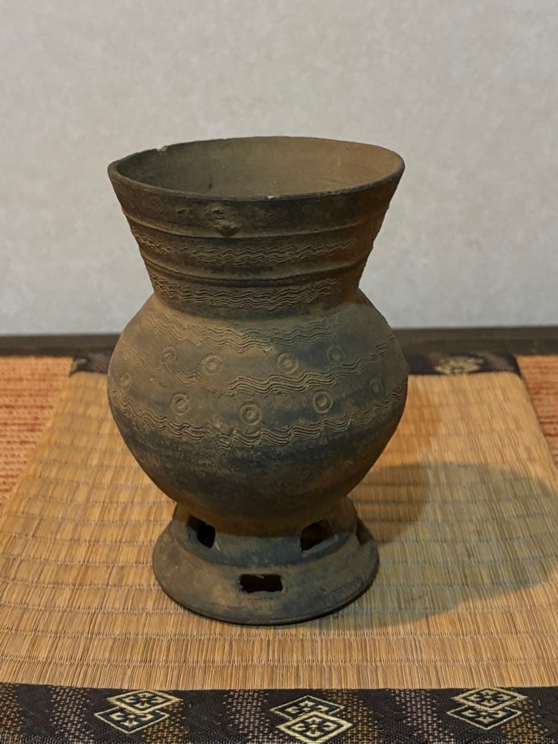 骨董　台付長頸壺　新羅土器　古代須恵器 朝鮮美術　古美術