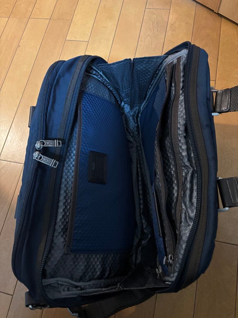 TUMI ALPHA BRAVO　2way　ビジネスバッグ　ネイビー