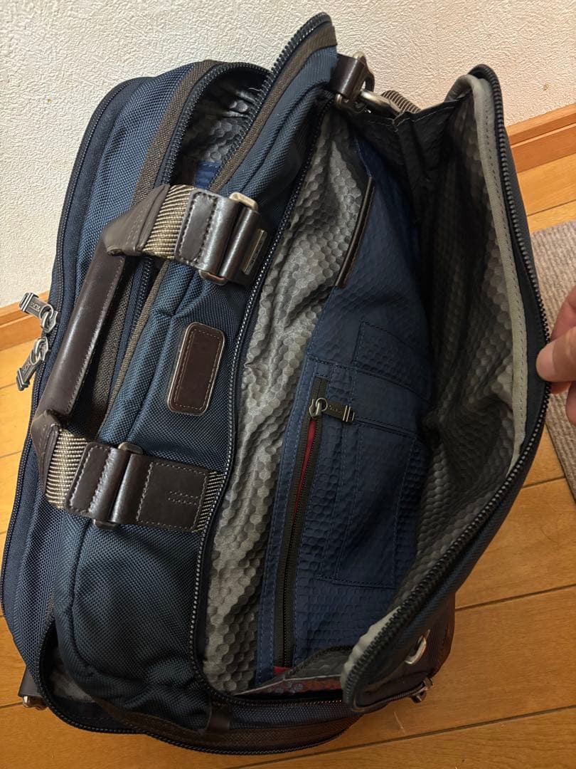 TUMI ALPHA BRAVO　2way　ビジネスバッグ　ネイビー