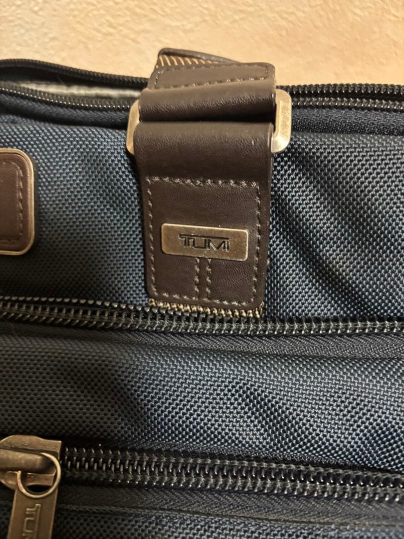 TUMI ALPHA BRAVO　2way　ビジネスバッグ　ネイビー