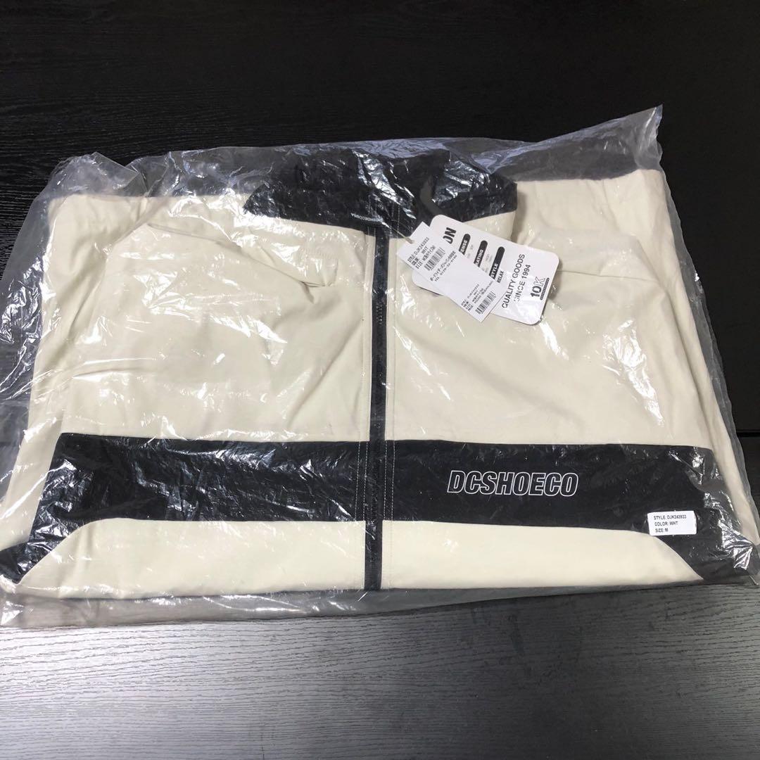 DC SHOE ジップアップジャケット ホワイト DJK243933 最終値下げ